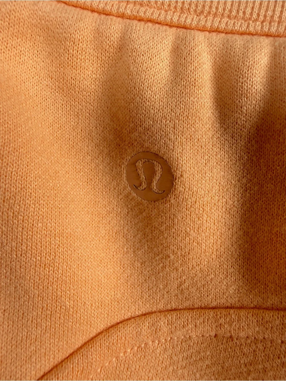 lululemon athletica Scuba Shorts 5” Peach High-Rise Drawstring Size 8